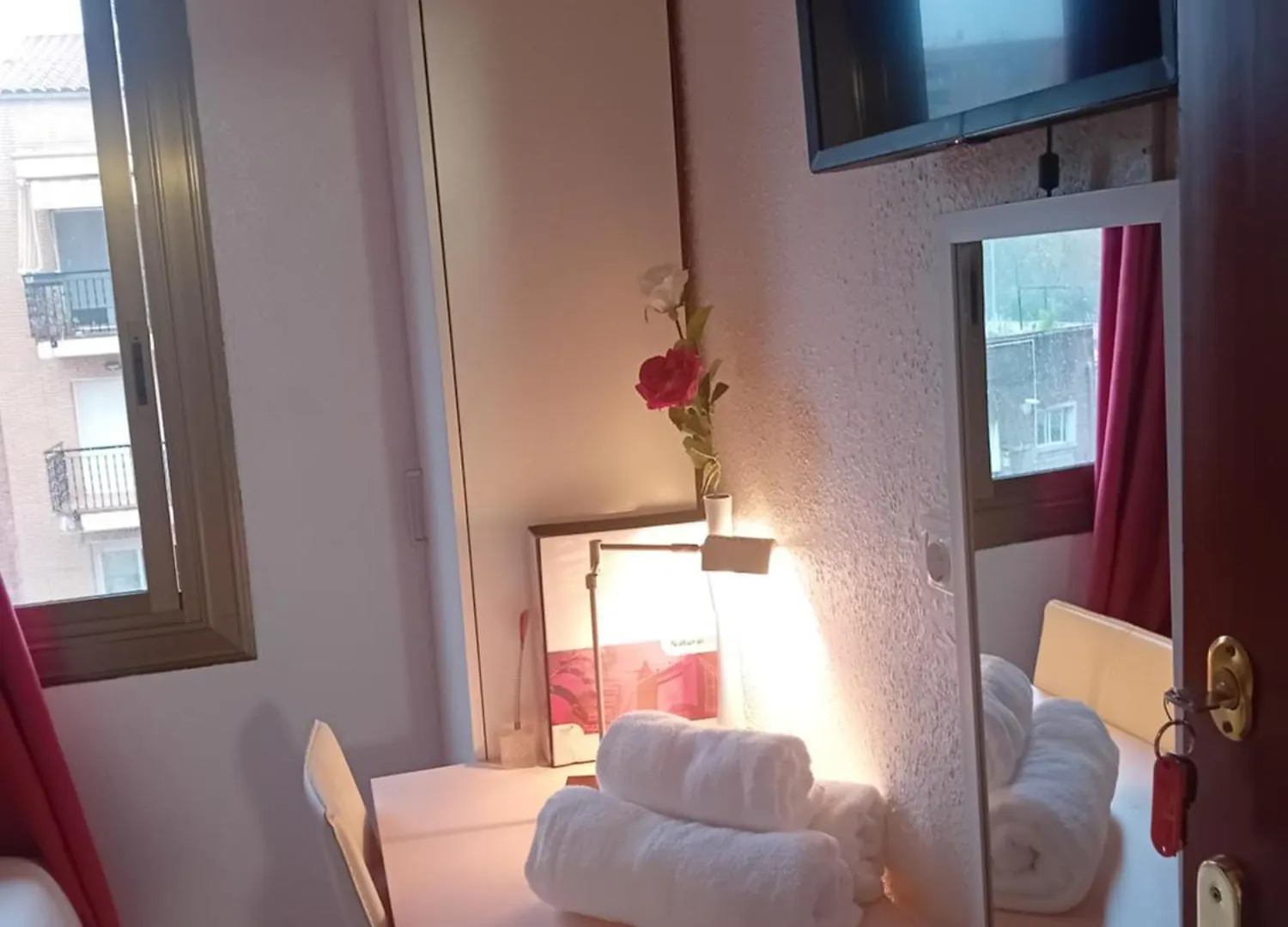 Apartamento Compartido Excelente Ubicacion El Prat de Llobregat Homestay